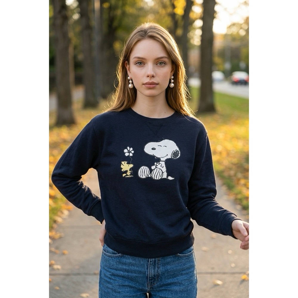 Peanuts Snoopy Woodstock Navy Blue Graphic Sweatshirt Women L Pullover